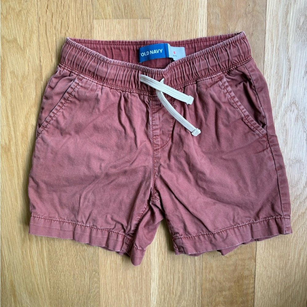 OLD NAVY Shorts with pockets - rust color size small 6/7